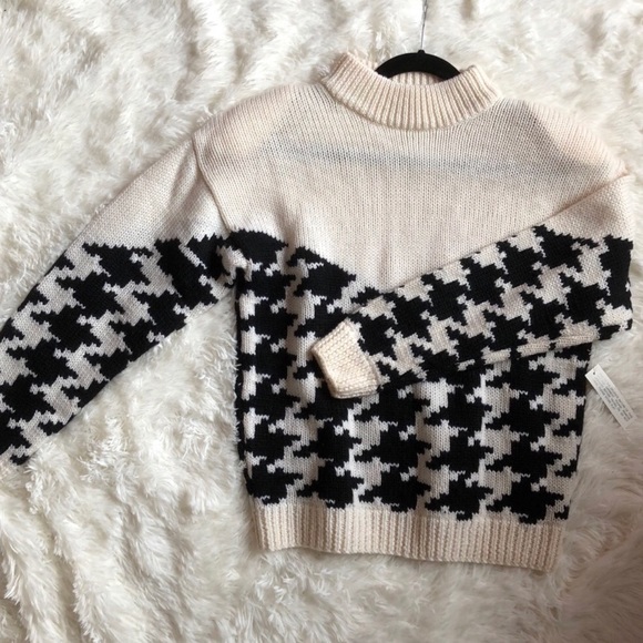 Jones New York Sweaters - Exclusive Hand Knit For Jones New York Sweater